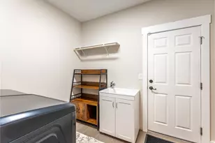 50 Luther Ct, Malaga, WA 98828 - Photo 27