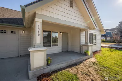 1519 Springwater Avenue, Wenatchee, WA 98801 - Photo 3