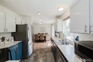 1819 Kuhn St, Port Townsend, WA 98368 - Photo 11