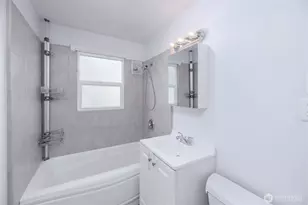 1117 E 2nd St, Port Angeles, WA 98362 - Photo 27