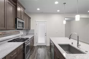 2114 NW Rustling Fir Ln, Silverdale, WA 98383 - Photo 11