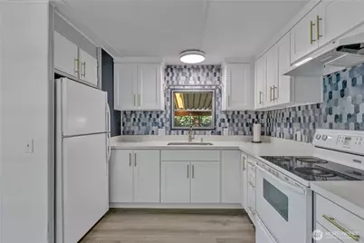 2302 SE R Street #48, Auburn, WA 98002 - Photo 11