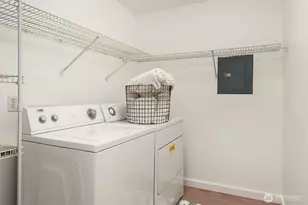 23307 Cedar Way, Mountlake Terrace, WA 98043 - Photo 27