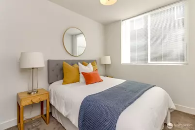 8811 Interlake Avenue N #A, Seattle, WA 98103 - Photo 9