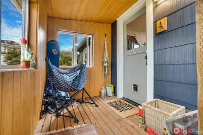 1208 N 10th Street #A, Tacoma, WA 98403 - Photo 3