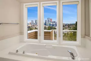 9610 SE 7th St, Bellevue, WA 98004 - Photo 23