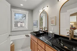 1110 N 27th Pl, Renton, WA 98056 - Photo 19