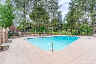 6413 Sand Point Way NE, Seattle, WA 98115 - Photo 21