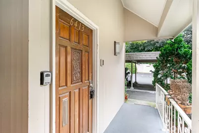 6413 Sand Point Way NE, Seattle, WA 98115 - Photo 19