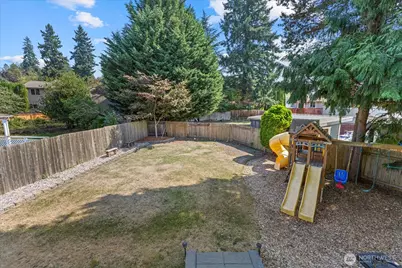 18411 22nd Drive SE, Bothell, WA 98012 - Photo 23
