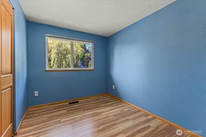 18411 22nd Drive SE, Bothell, WA 98012 - Photo 13