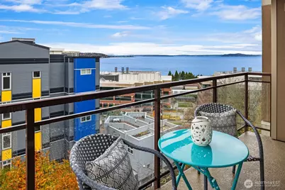 500 5th Avenue W #705, Seattle, WA 98119 - Photo 9
