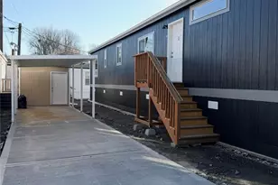 2009 Lewis River Rd, Woodland, WA 98674 - Photo 3