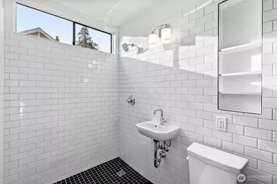 1911 Columbia Street SW, Olympia, WA 98501 - Photo 11