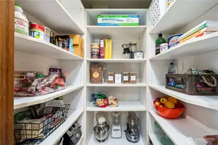 8610 Zircon Dr SW, Lakewood, WA 98498 - Photo 9