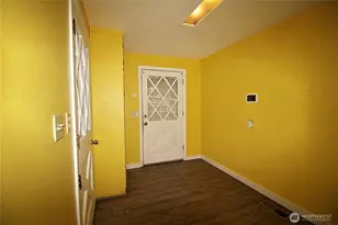 126 E 64th St, Tacoma, WA 98404 - Photo 9