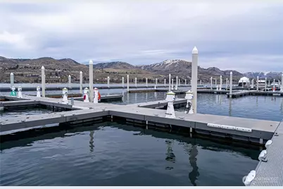 1350 W Woodin Avenue #C-25, Chelan, WA 98816 - Photo 7