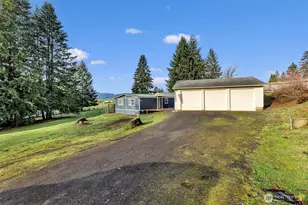 1004 NW 405th St, Woodland, WA 98674 - Photo 5