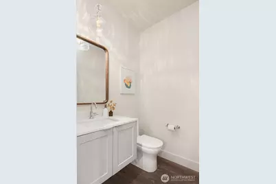 639 18th Avenue W, Kirkland, WA 98033 - Photo 13