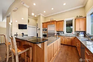 414 S Clarkwood Dr, Bellingham, WA 98225 - Photo 9