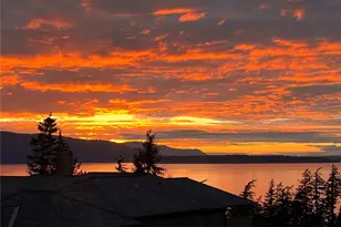 414 S Clarkwood Dr, Bellingham, WA 98225 - Photo 3