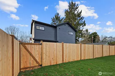 815 26th Avenue #B, Seattle, WA 98122 - Photo 35