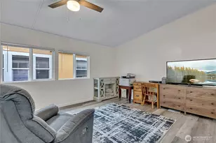 22111 108th Ave SE, Kent, WA 98031 - Photo 3