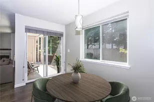 4231 NE 5th St, Renton, WA 98059 - Photo 13