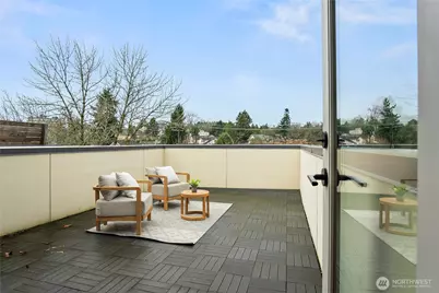 4758 Greenlake Way N, Seattle, WA 98103 - Photo 21