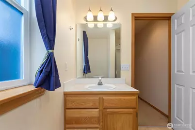 12049 32nd Avenue NE #C, Seattle, WA 98125 - Photo 7