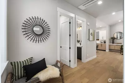 5008 114th Avenue NE #2, Kirkland, WA 98033 - Photo 5