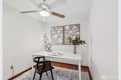 13730 15th Avenue NE #E102, Seattle, WA 98125 - Photo 5