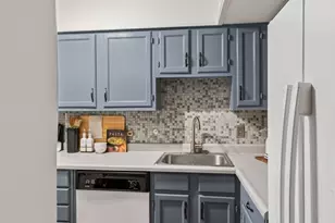 13730 15th Ave NE, Seattle, WA 98125 - Photo 9