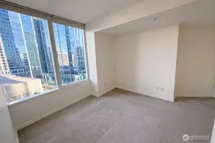 10700 NE 4th St, Bellevue, WA 98004 - Photo 9