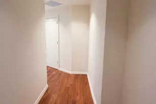 10700 NE 4th St, Bellevue, WA 98004 - Photo 27