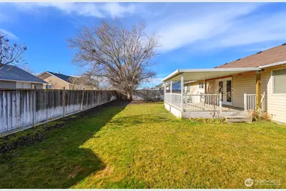 1351 E Yost Circle, Moses Lake, WA 98837 - Photo 35