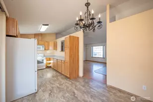 1351 E Yost Circle, Moses Lake, WA 98837 - Photo 13