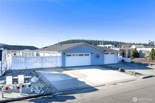 5301 Doon Way, Anacortes, WA 98221 - Photo 35
