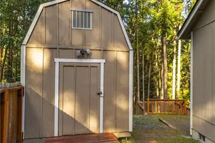 18727 Woodburn Ct SE, Yelm, WA 98597 - Photo 23