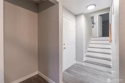 810 Pike Street NE #E11, Auburn, WA 98002 - Photo 13