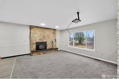 38821 N Newport Highway, Elk, WA 99009 - Photo 5