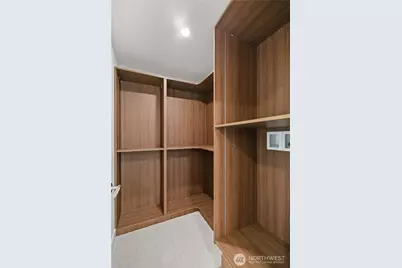 62 165th Avenue SE, Bellevue, WA 98008 - Photo 23