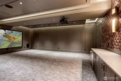 2837 Evergreen Point Road, Medina, WA 98039 - Photo 29