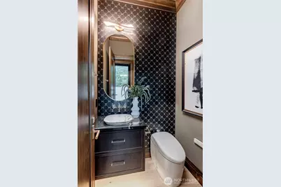 2837 Evergreen Point Road, Medina, WA 98039 - Photo 15