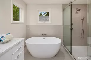 815 18th Ave W, Kirkland, WA 98033 - Photo 25