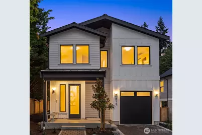 815 18th Avenue W, Kirkland, WA 98033 - Photo 1