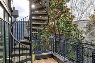 1810 11th Ave, Seattle, WA 98122 - Photo 29