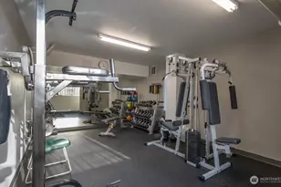 4540 8th Ave NE, Seattle, WA 98105 - Photo 17