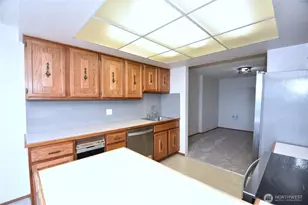 2200 Alki Ave SW, Seattle, WA 98116 - Photo 15