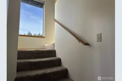 2826 NE 8th Street, Renton, WA 98056 - Photo 29